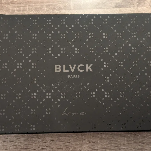 BLVCK PARIS Black Fluffy Slippers - Picture 2 of 7